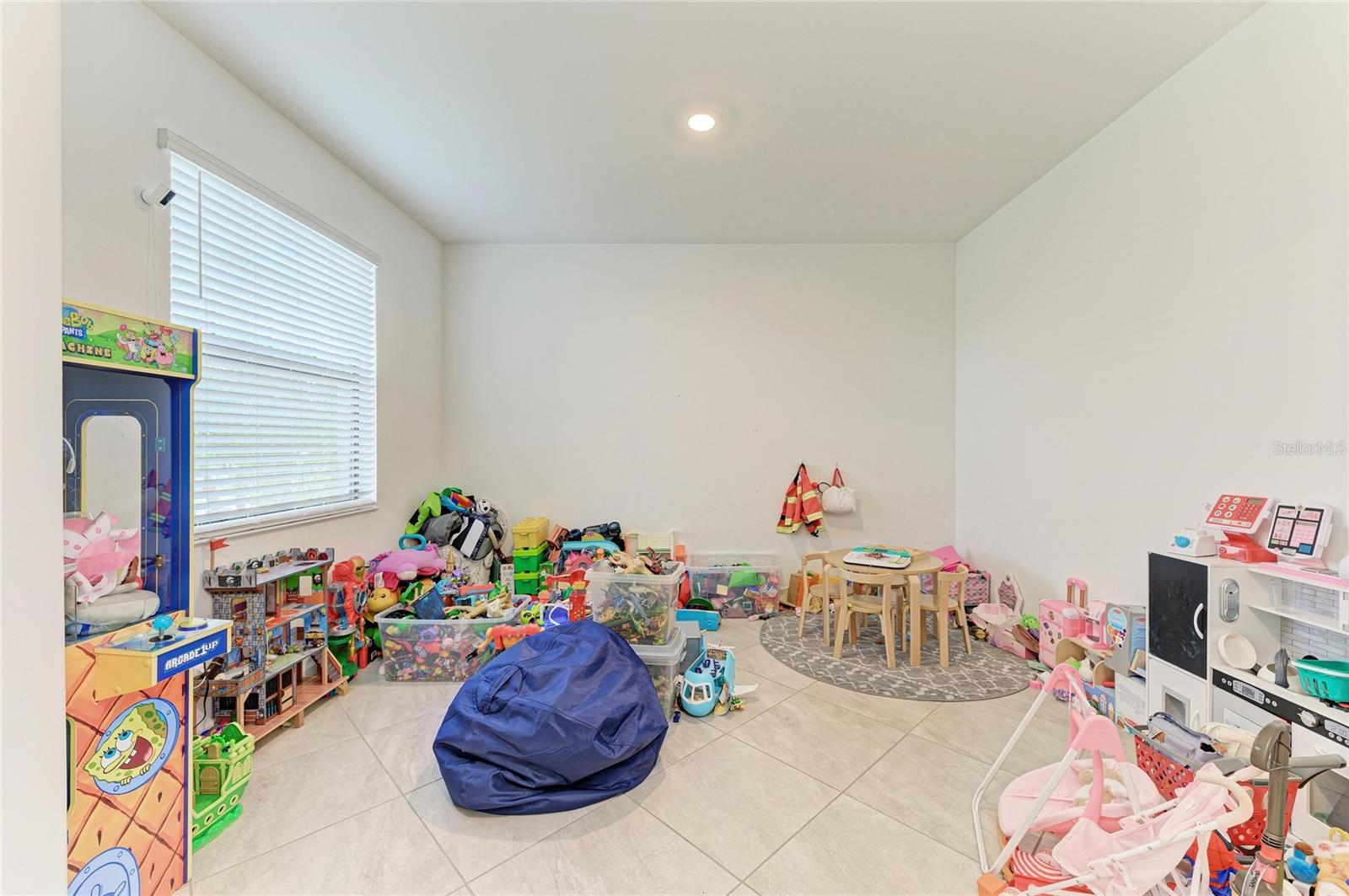 Listing Image #53