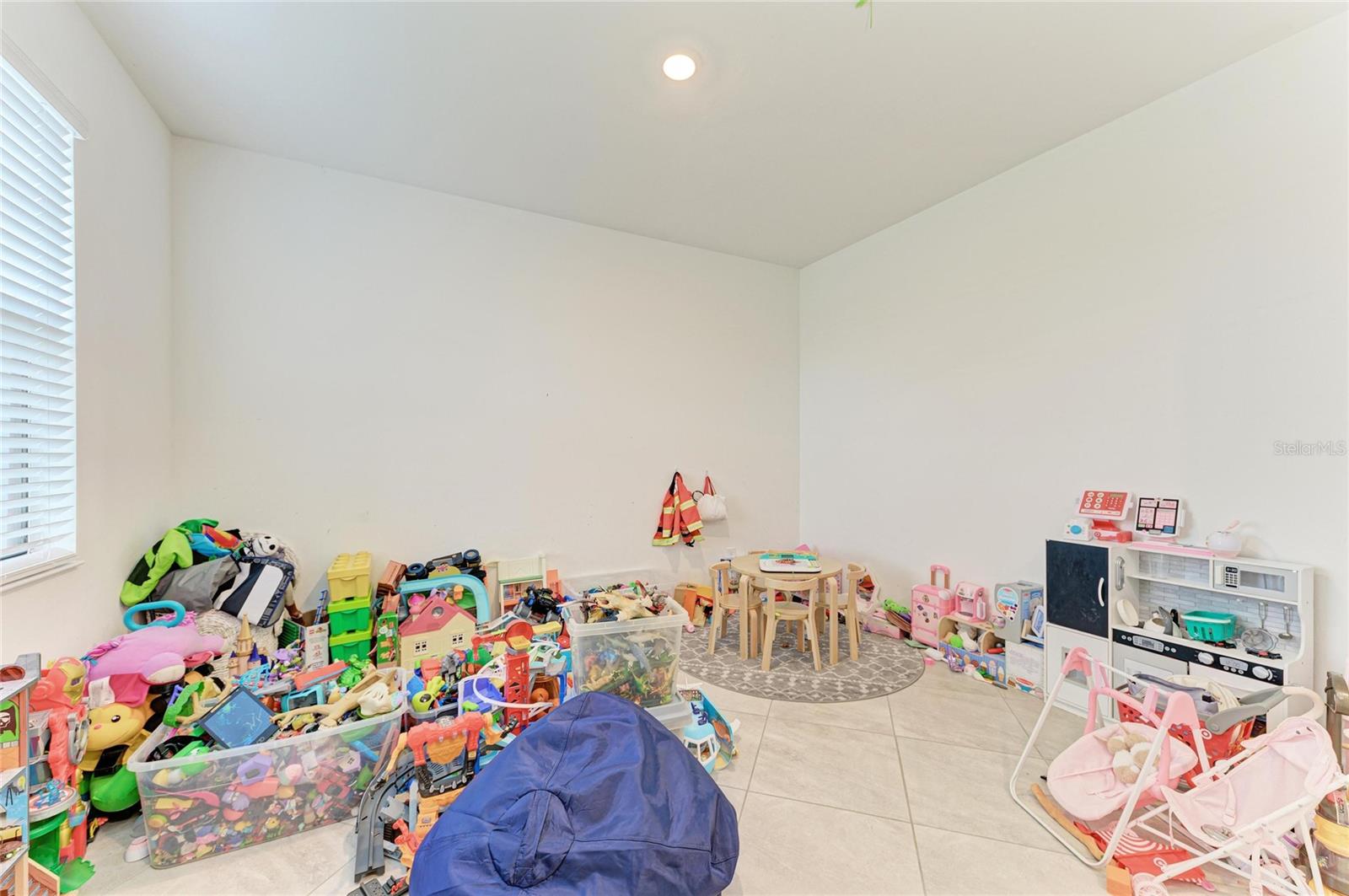 Listing Image #54