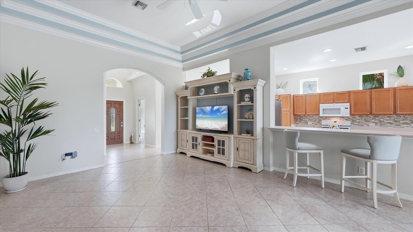 Listing Image #3