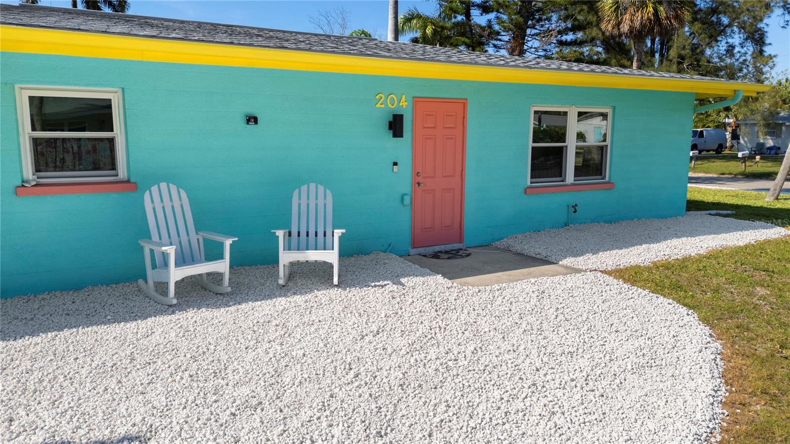 Listing Image #4