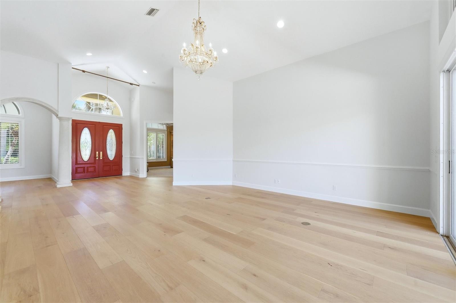 Listing Image #4