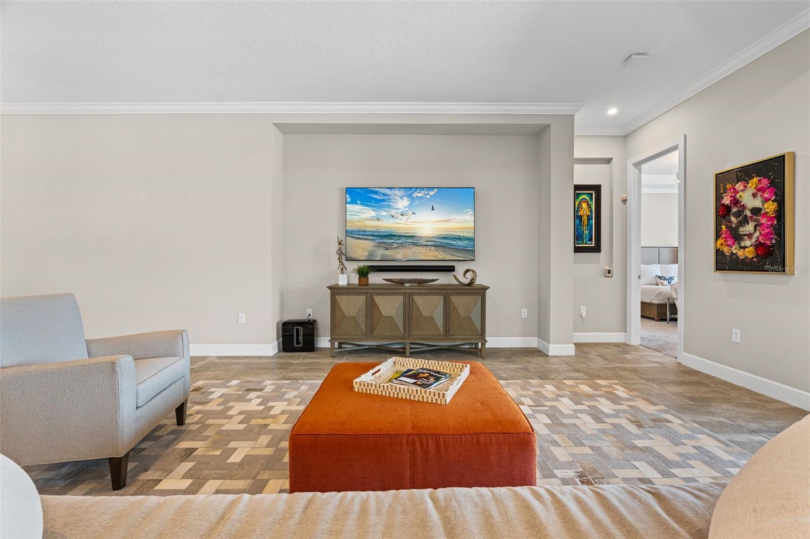 Listing Image #13
