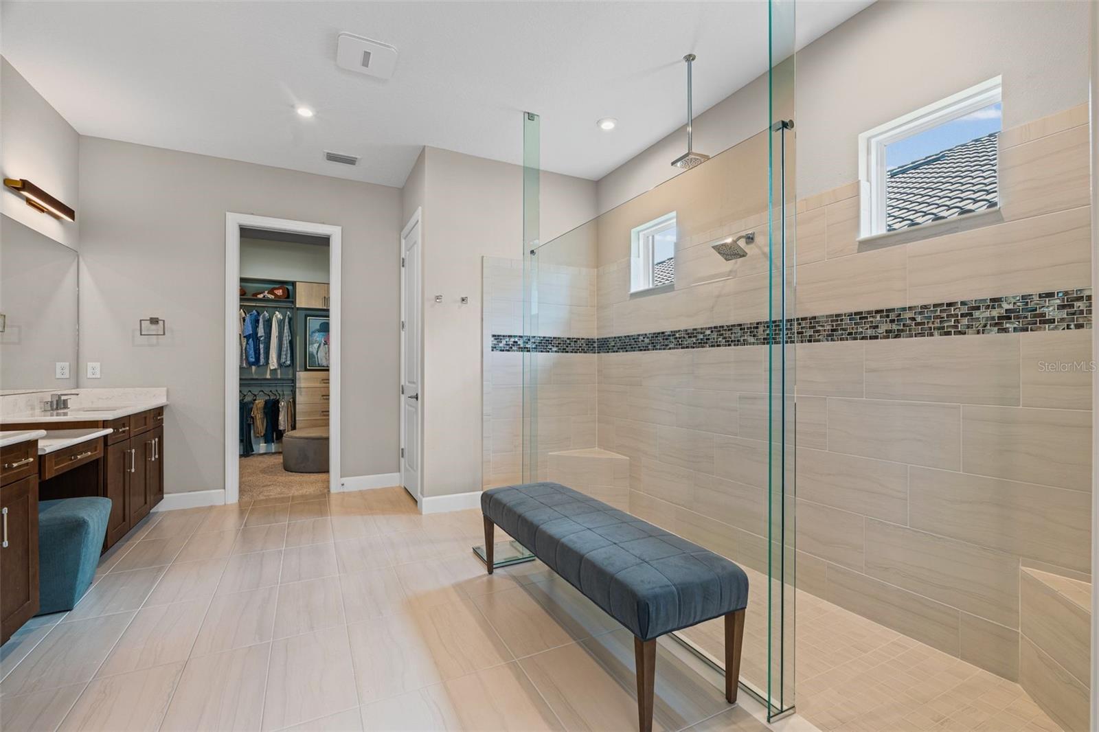 Listing Image #29