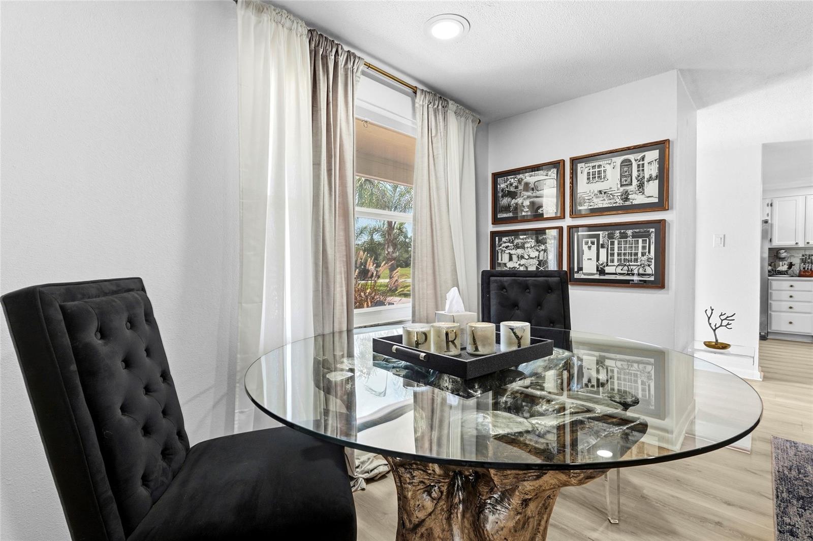 Listing Image #7
