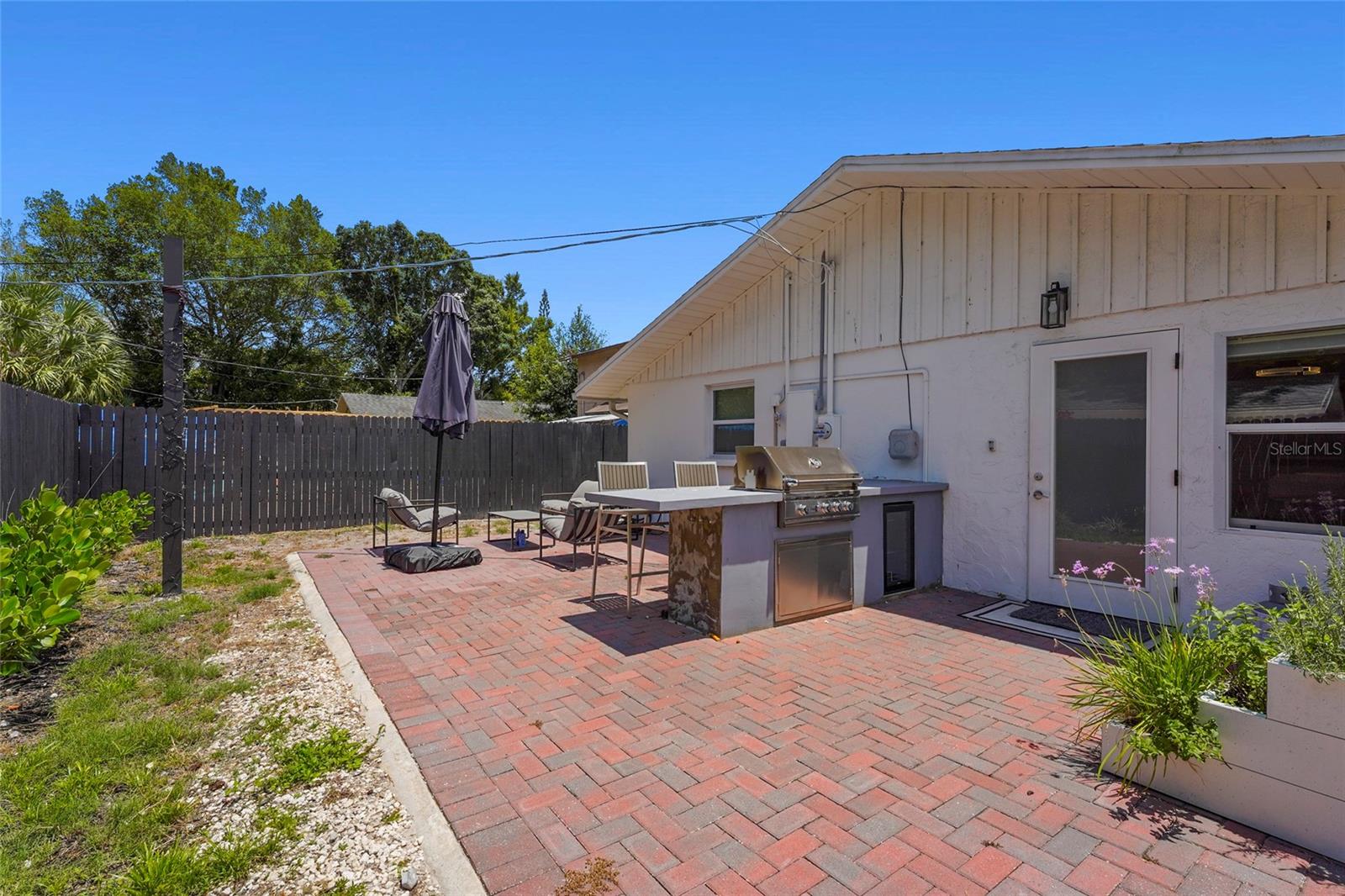 Listing Image #13