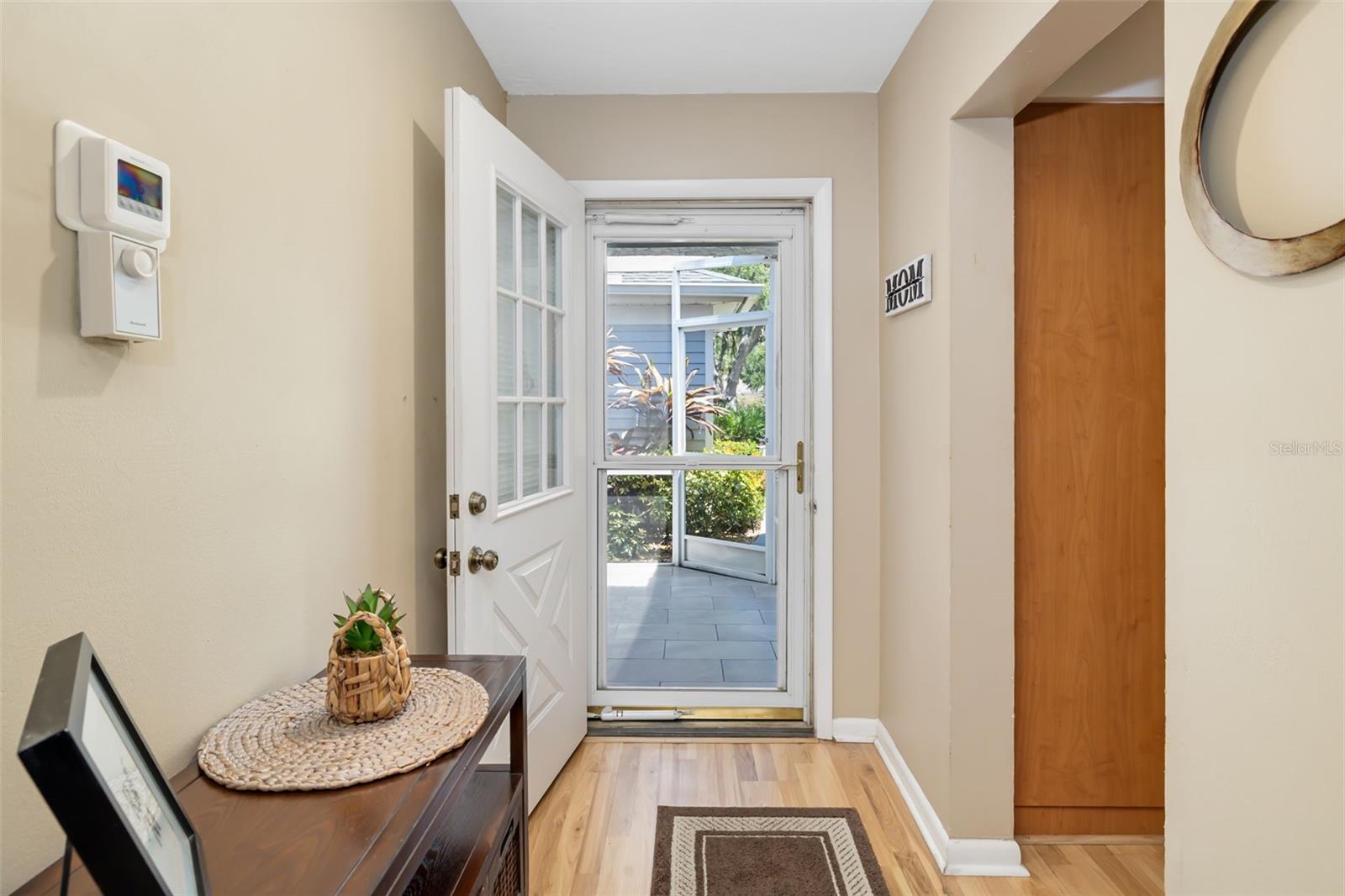 Listing Image #4