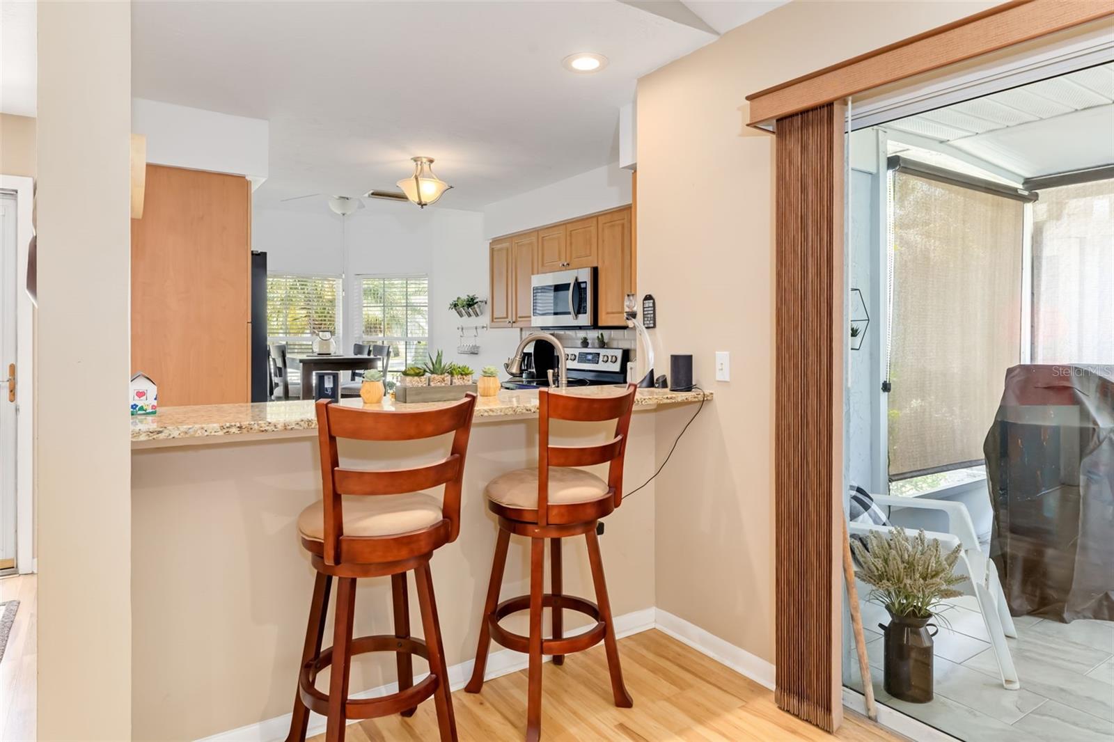 Listing Image #15