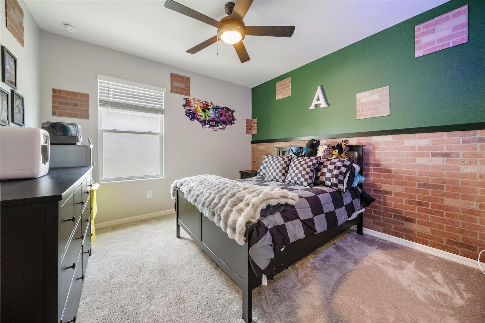 Listing Image #32