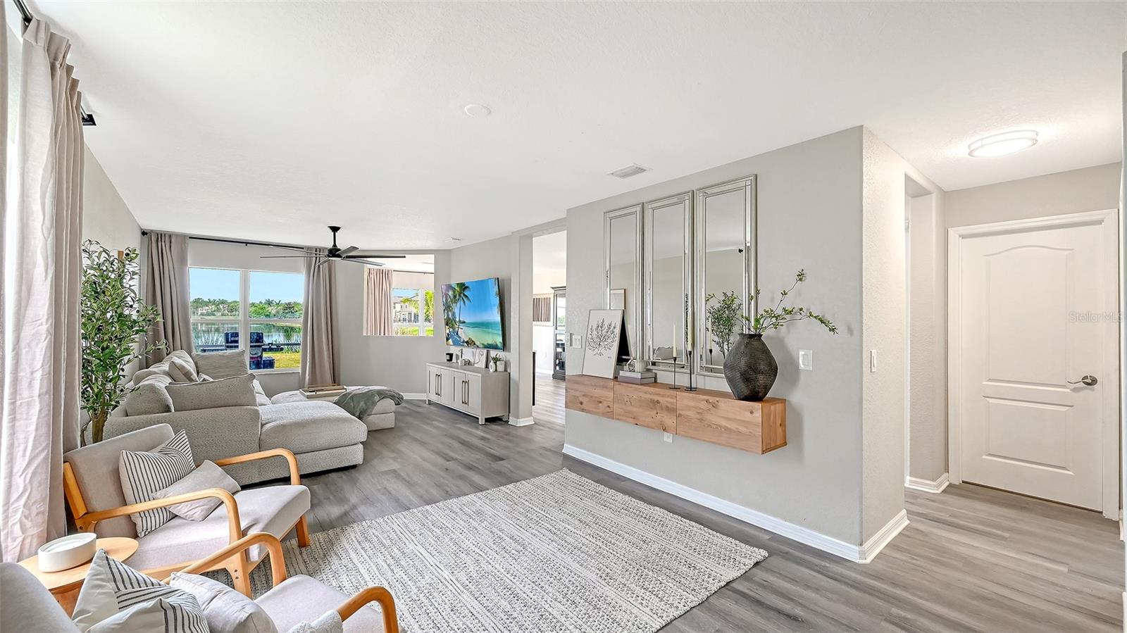 Listing Image #6