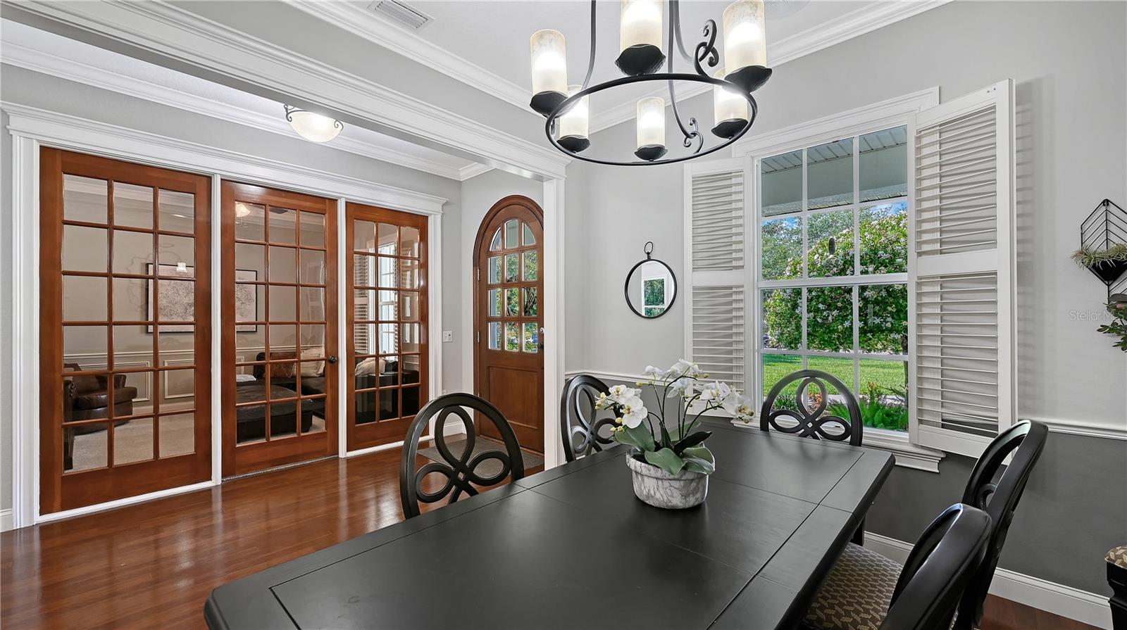 Listing Image #8