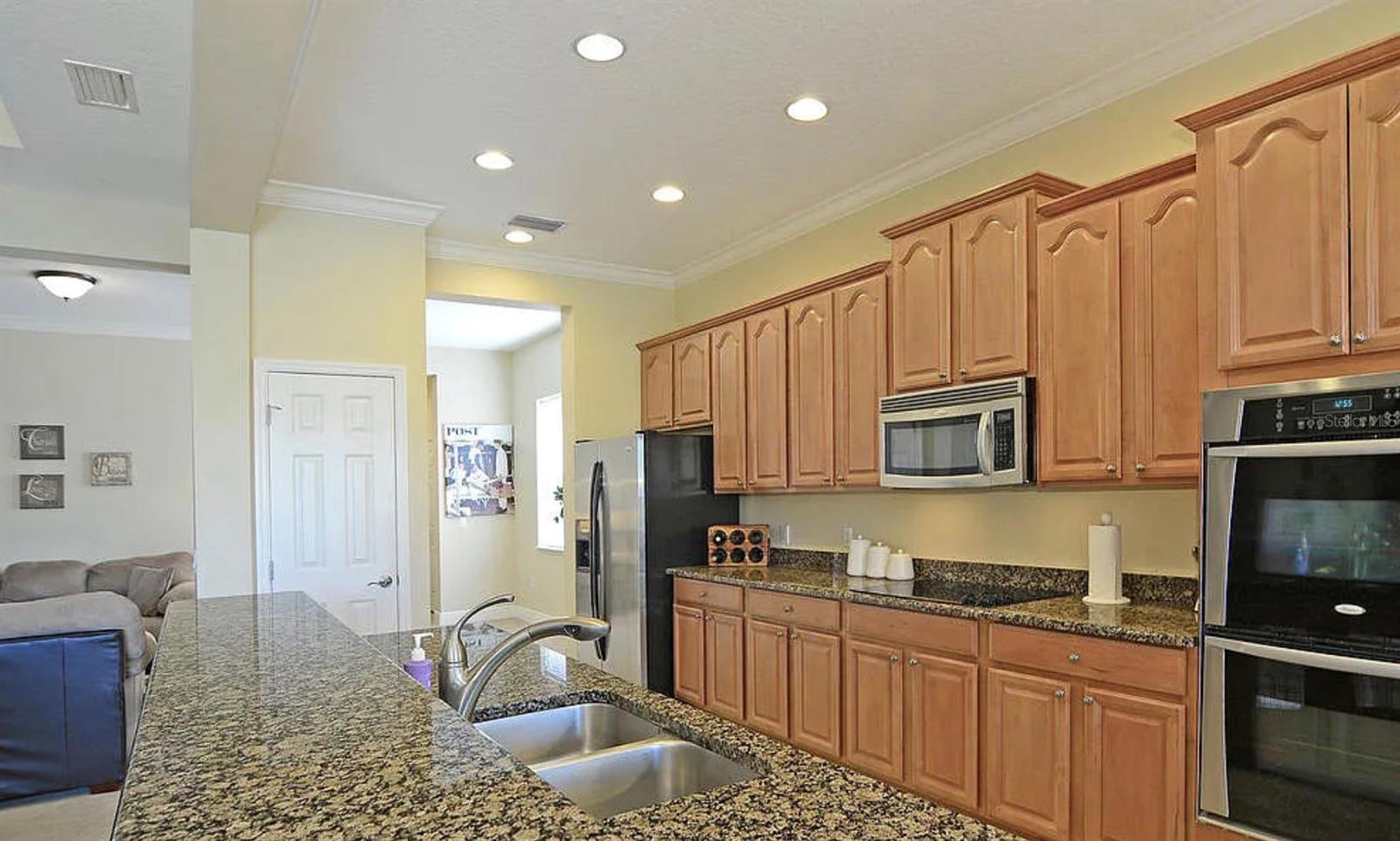 Listing Image #5