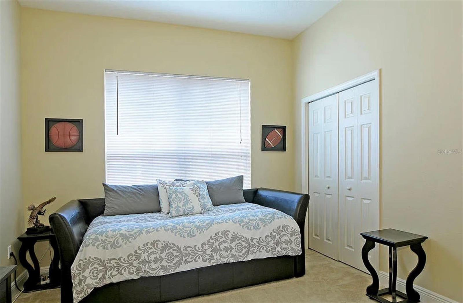 Listing Image #8