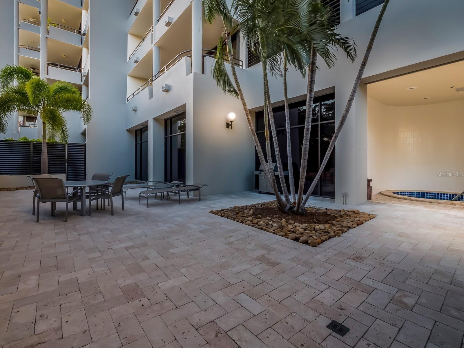 Listing Image #83