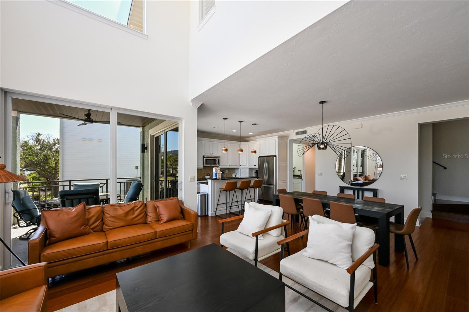 Listing Image #8