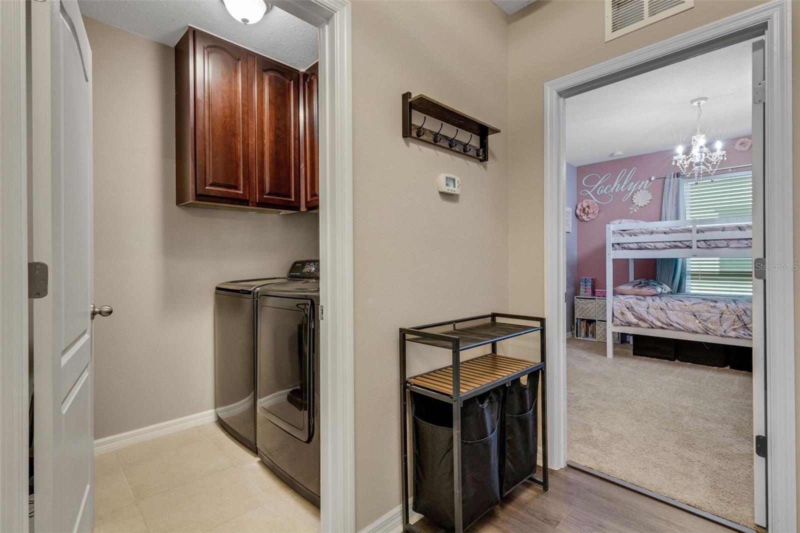 Listing Image #6