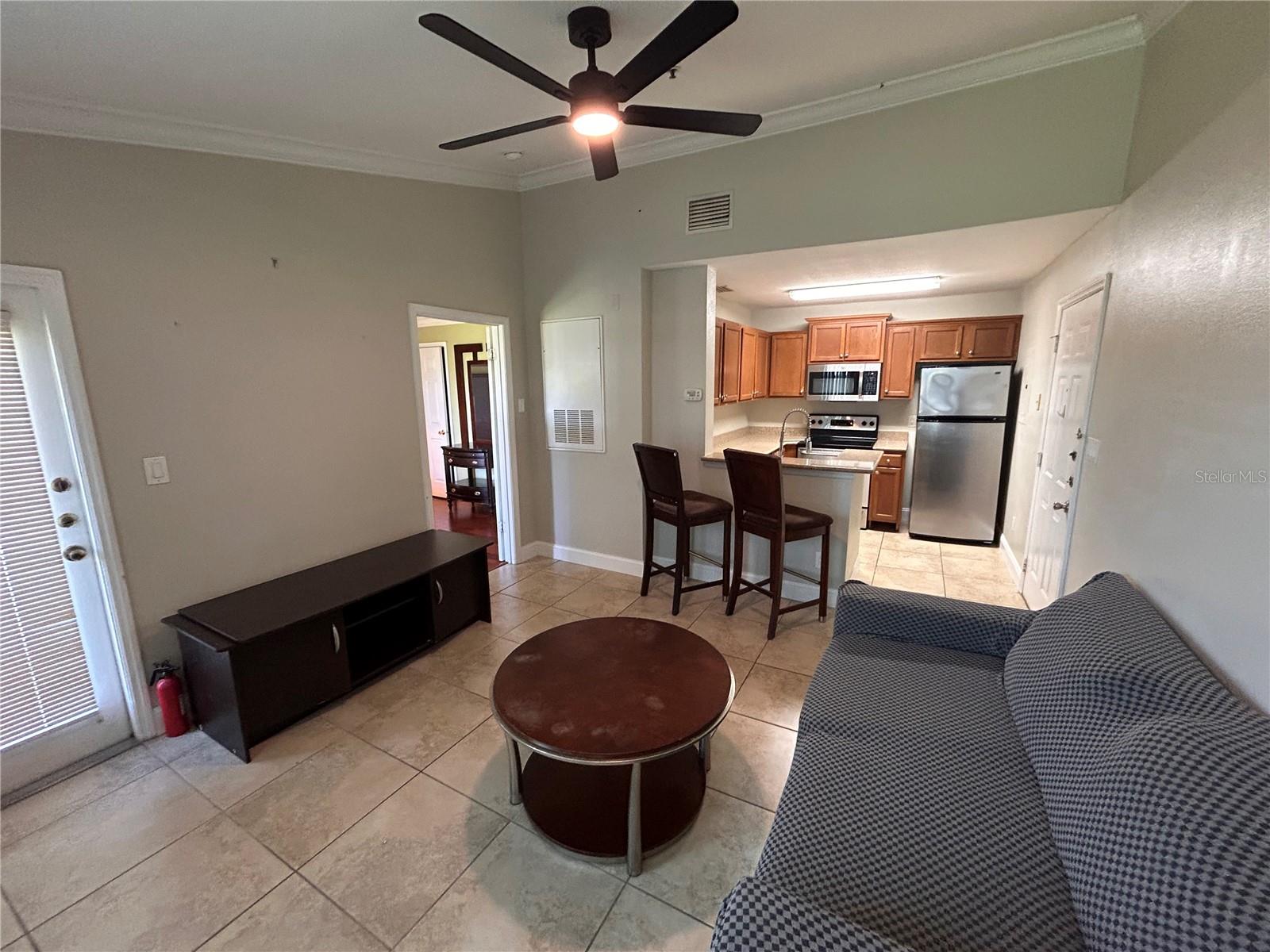 Listing Image #11