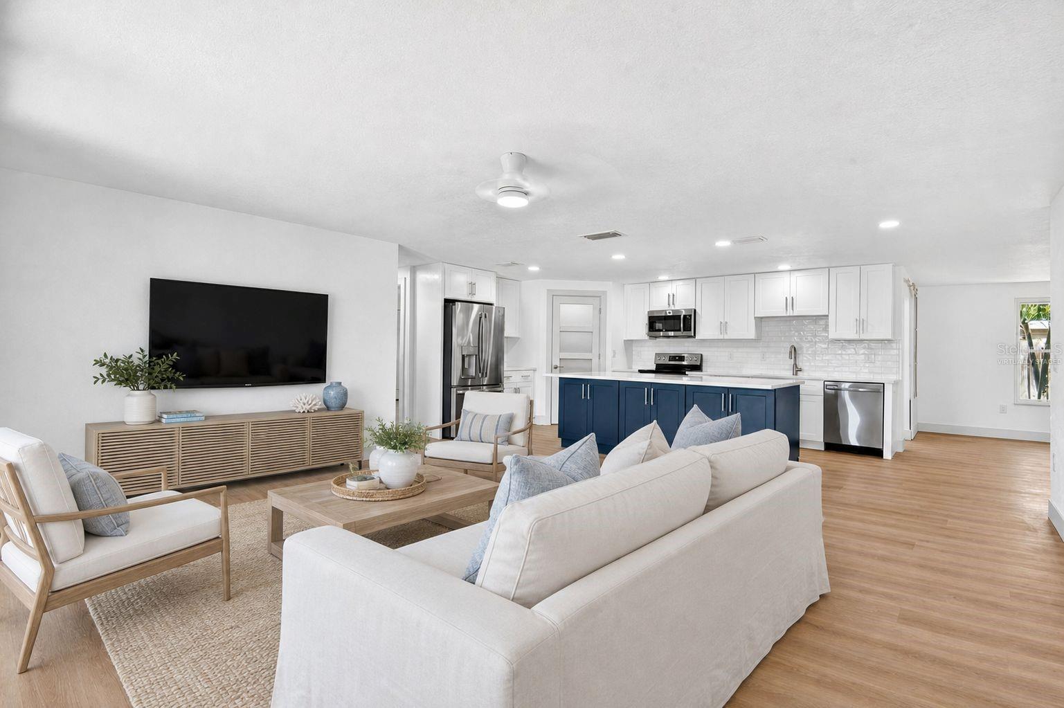 Listing Image #6