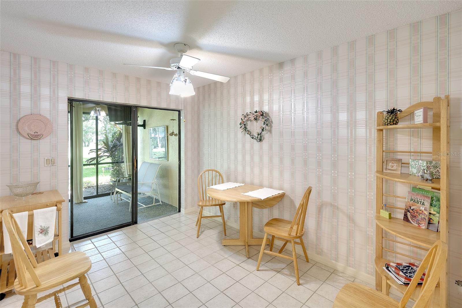 Listing Image #12