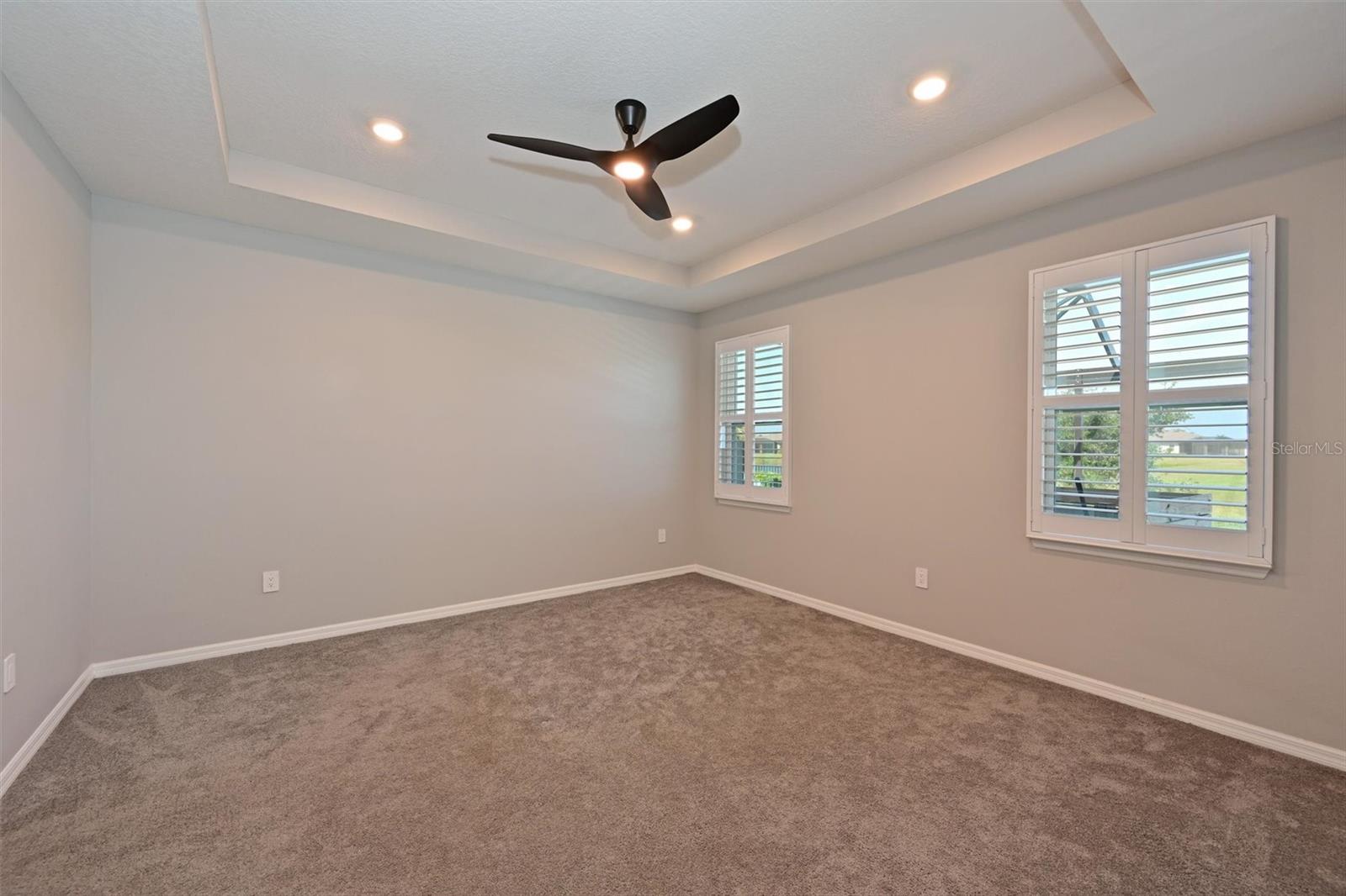 Listing Image #14