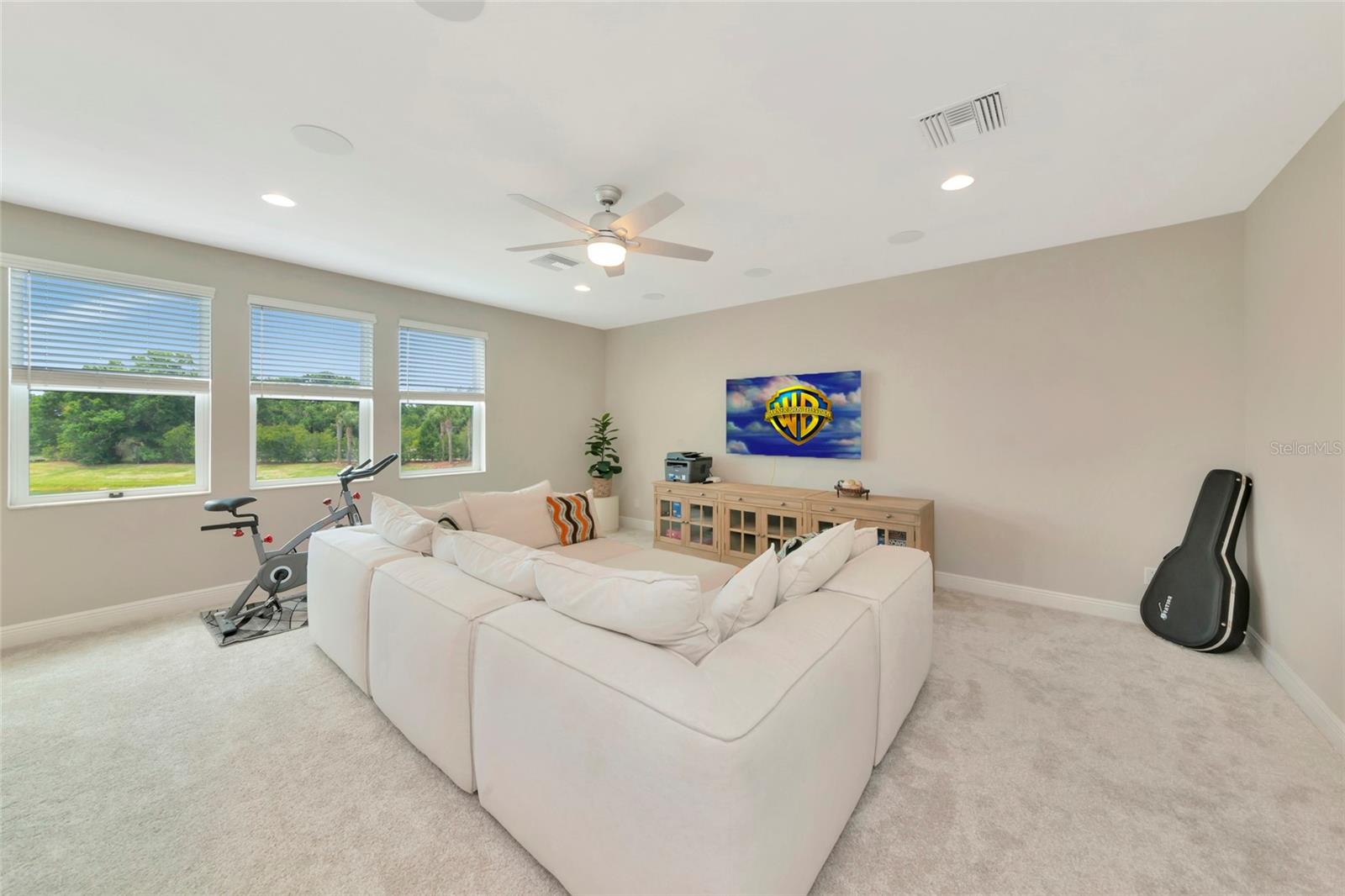 Listing Image #43