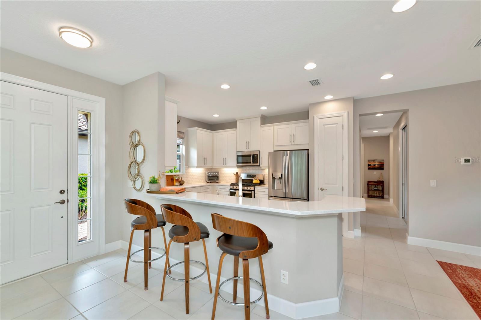 Listing Image #11