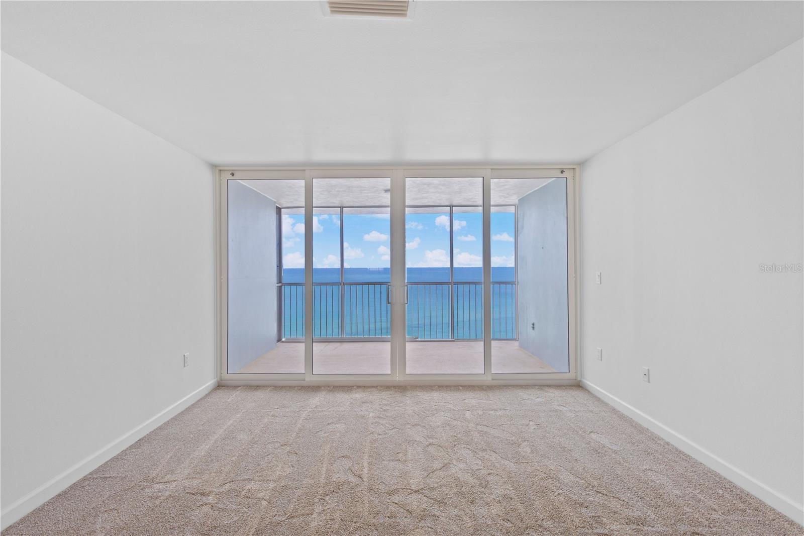 Listing Image #7