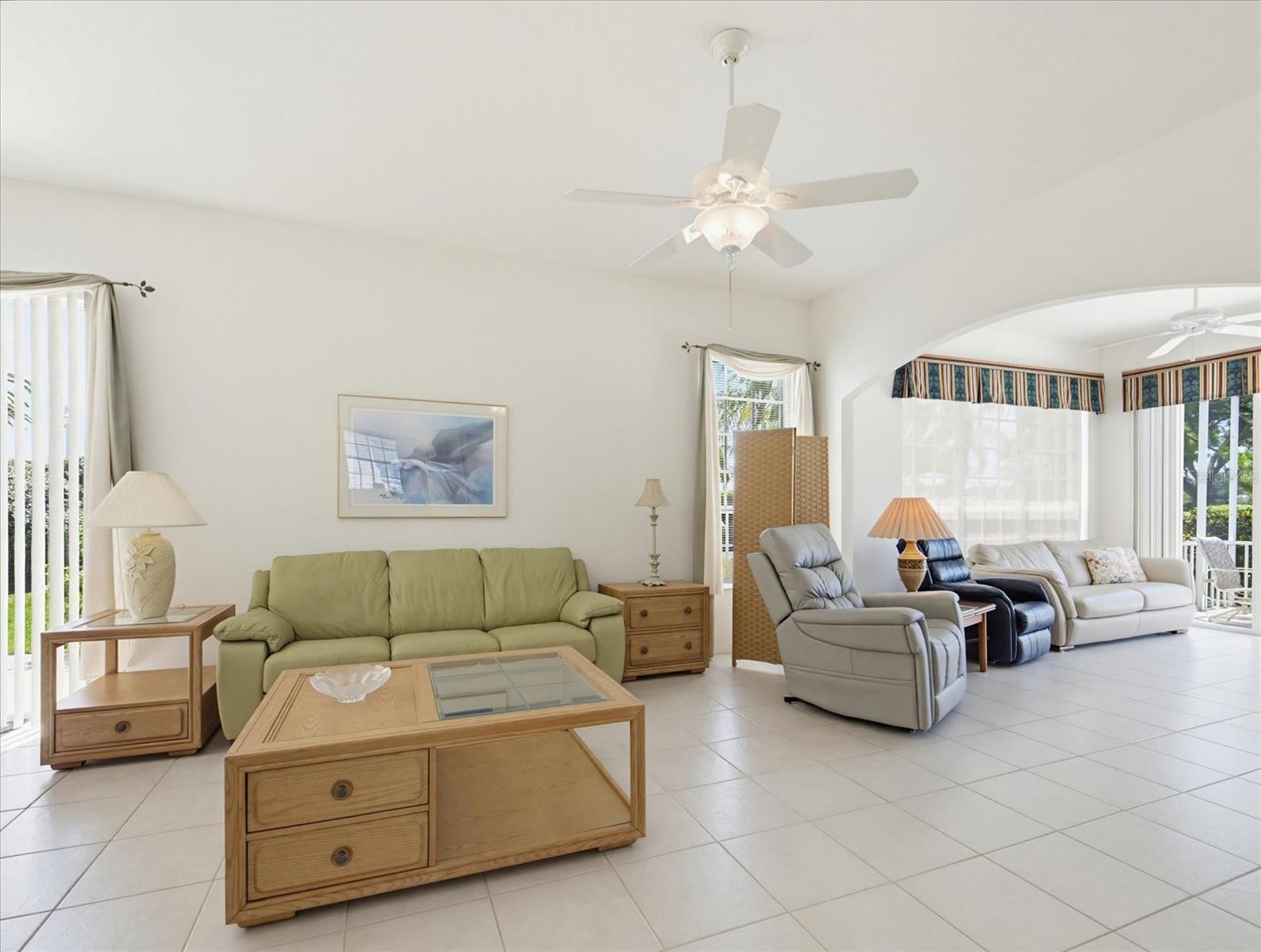 Listing Image #7