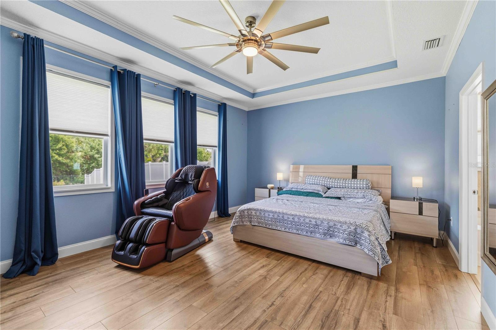 Listing Image #24