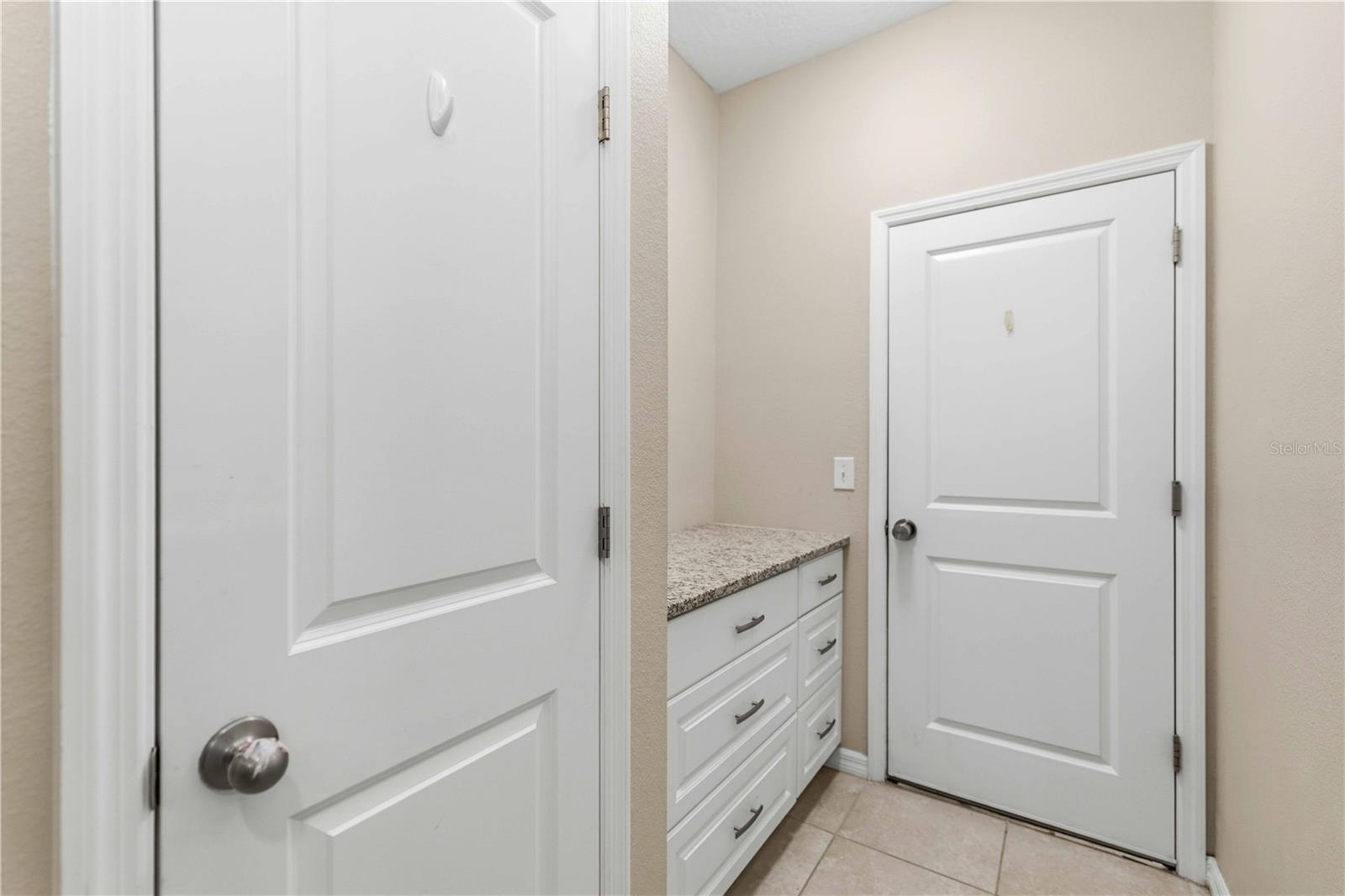Listing Image #35