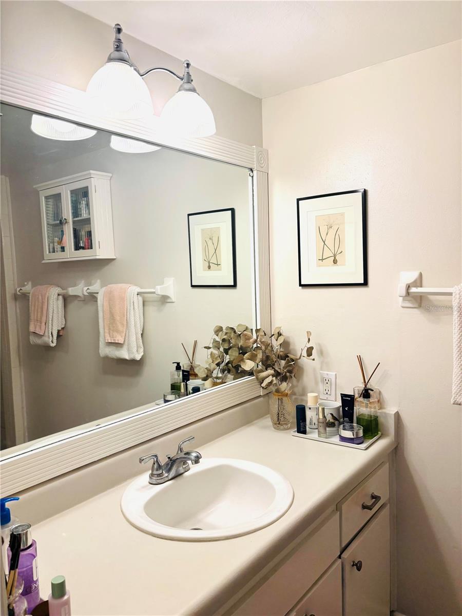 Listing Image #15