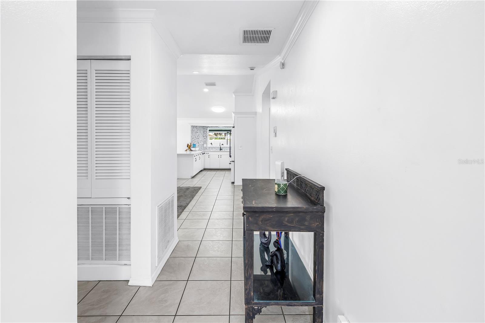 Listing Image #7