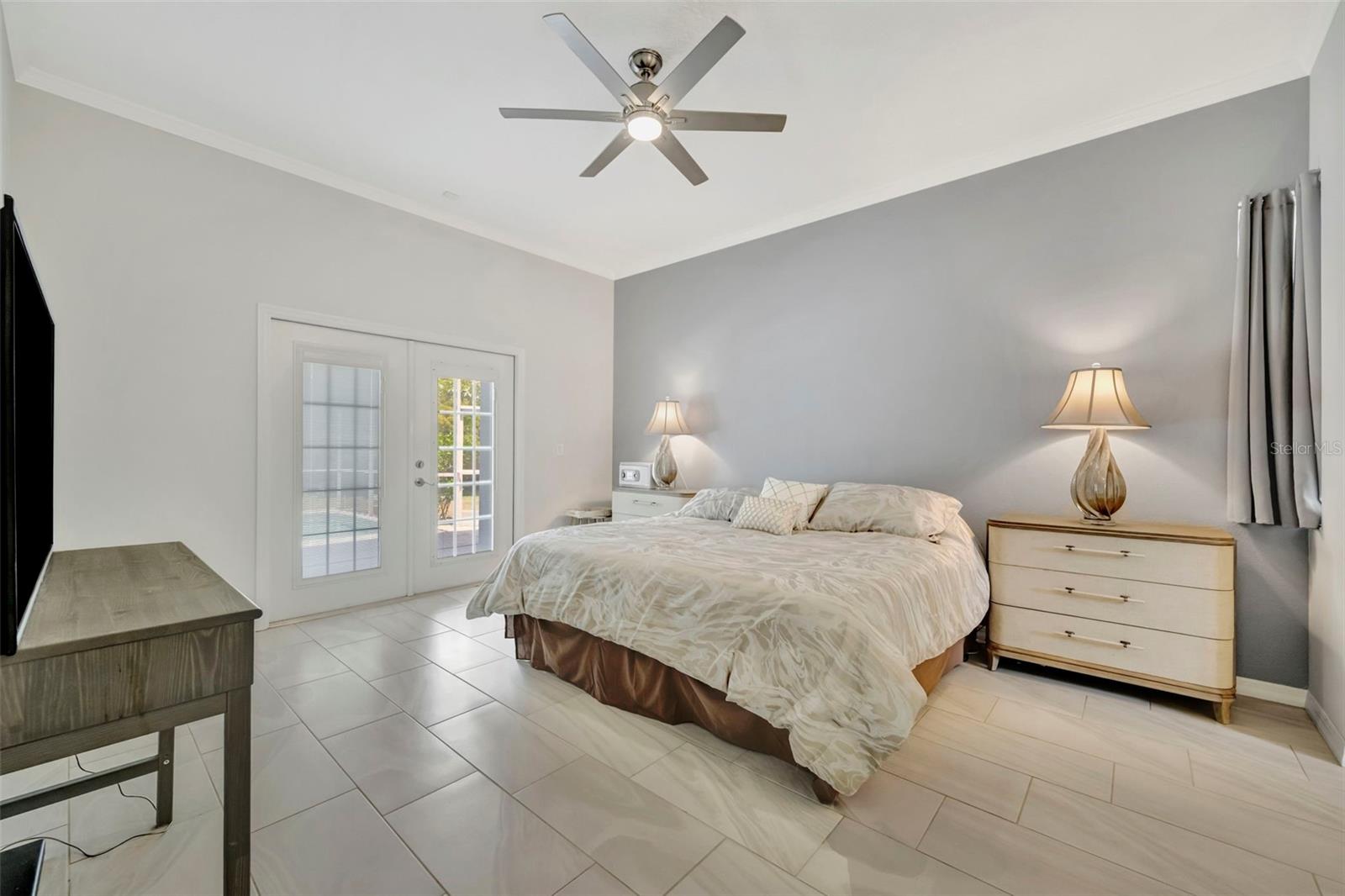 Listing Image #5