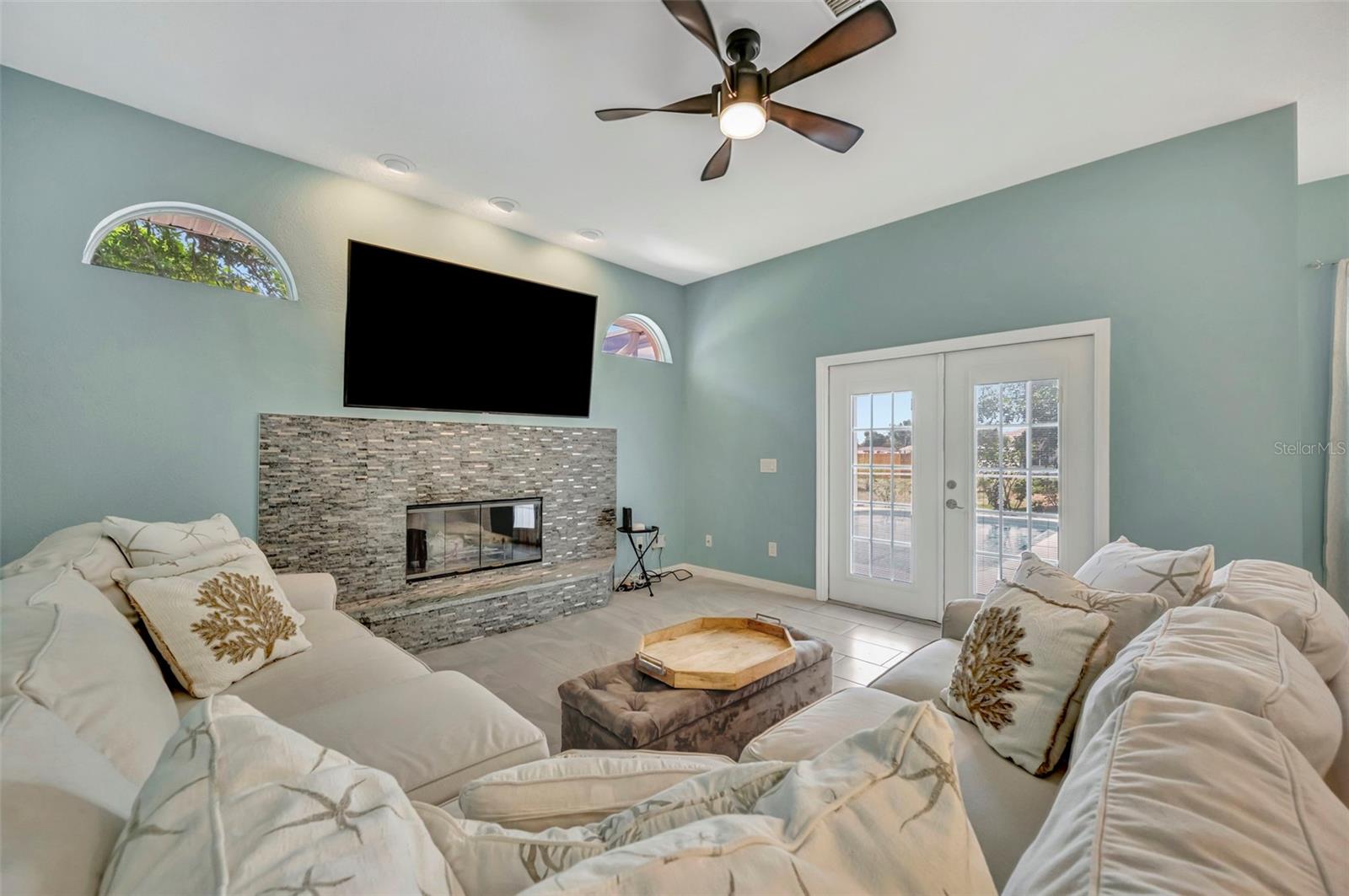 Listing Image #29