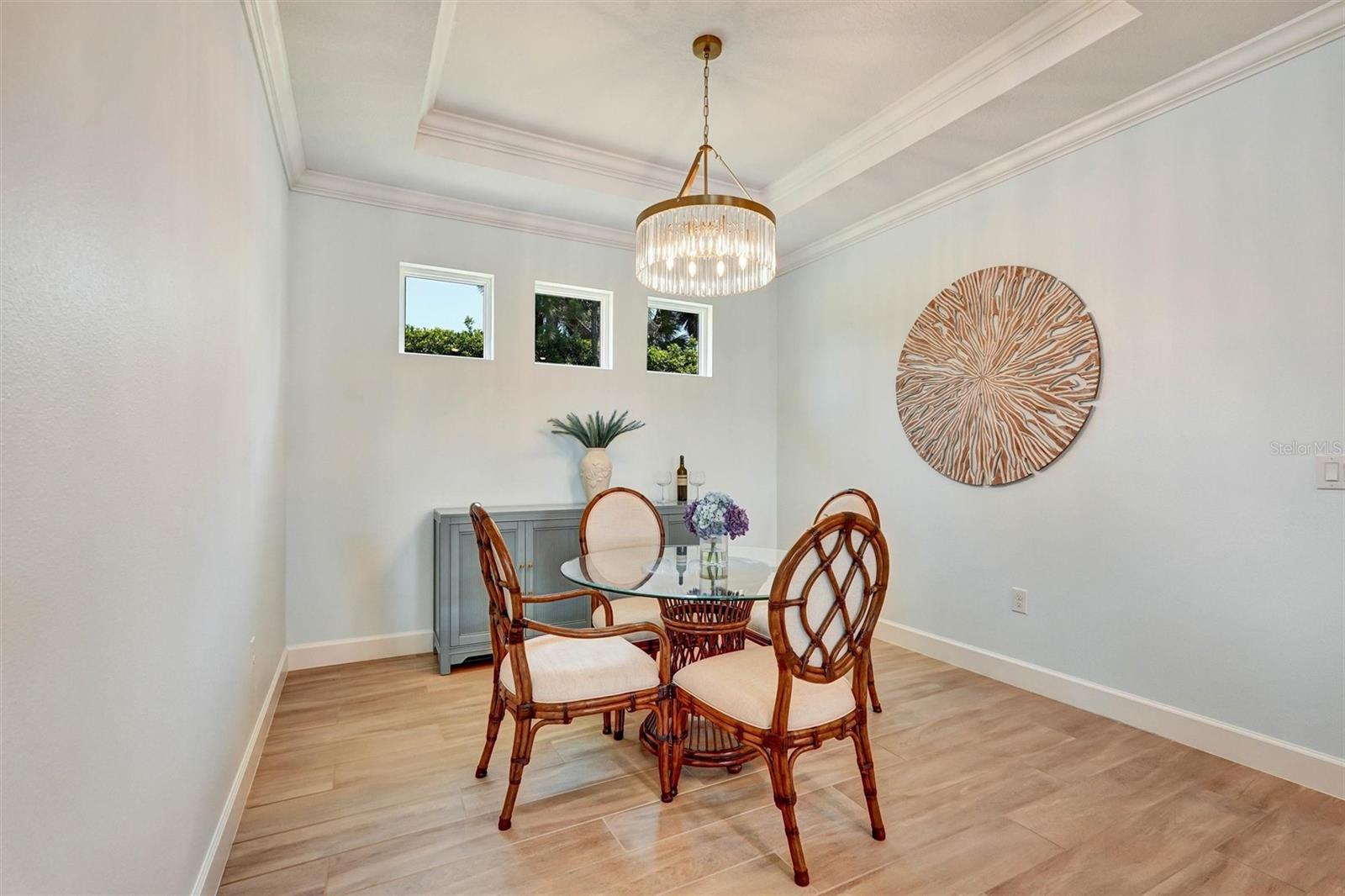 Listing Image #13