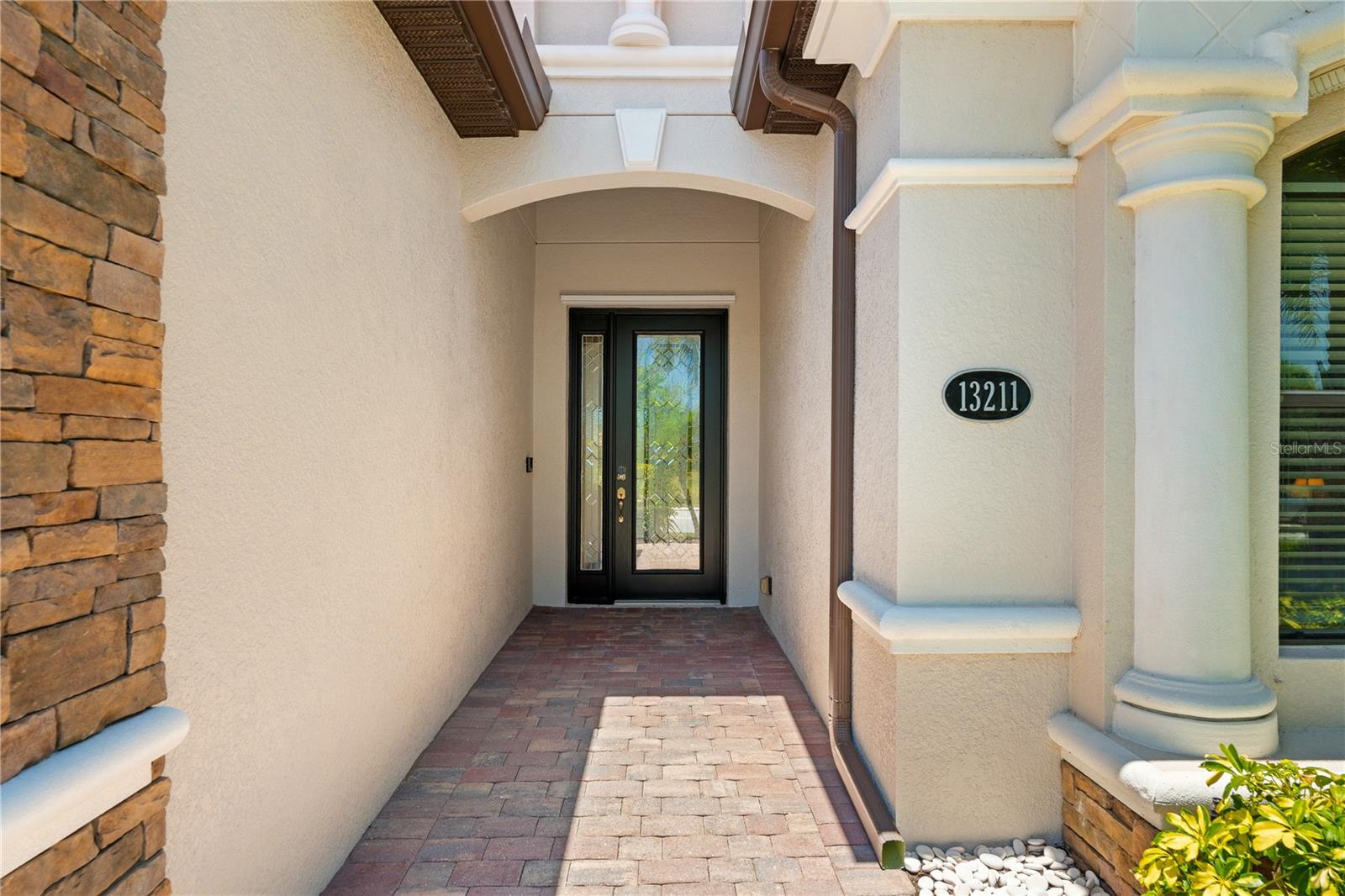 Listing Image #4