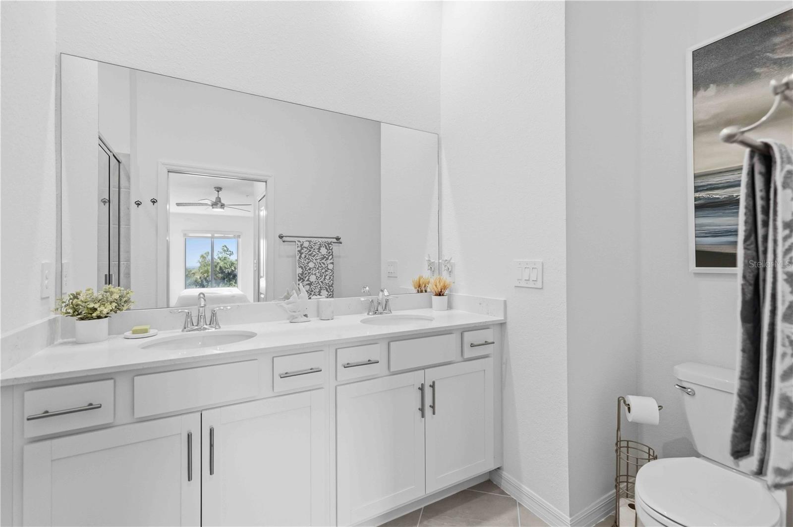 Listing Image #28