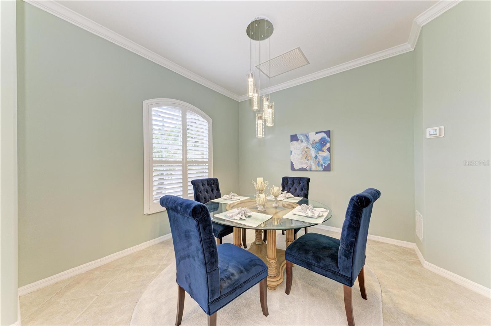 Listing Image #16