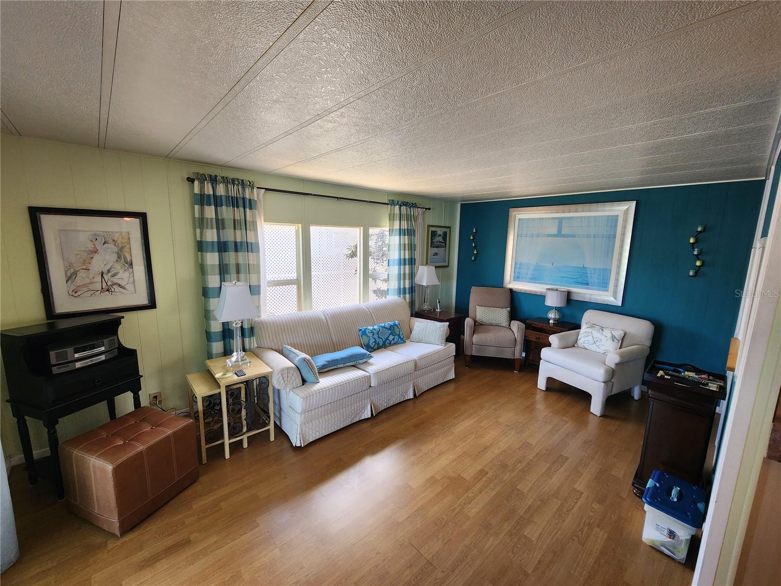 Listing Image #7