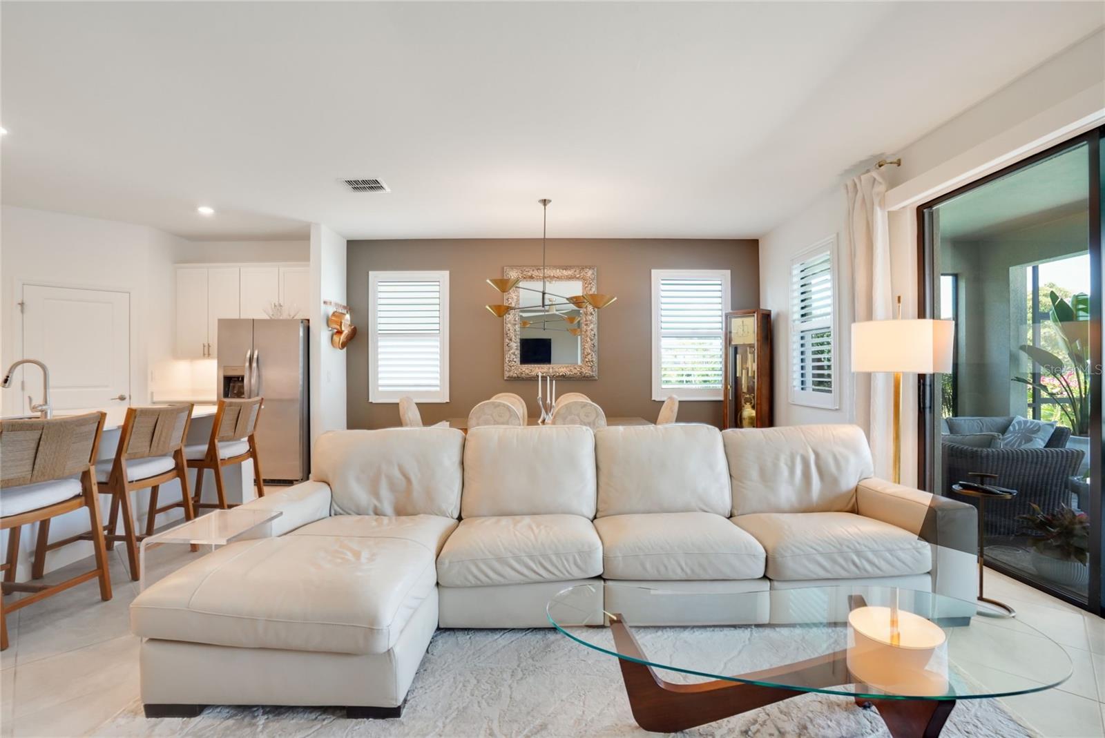 Listing Image #10