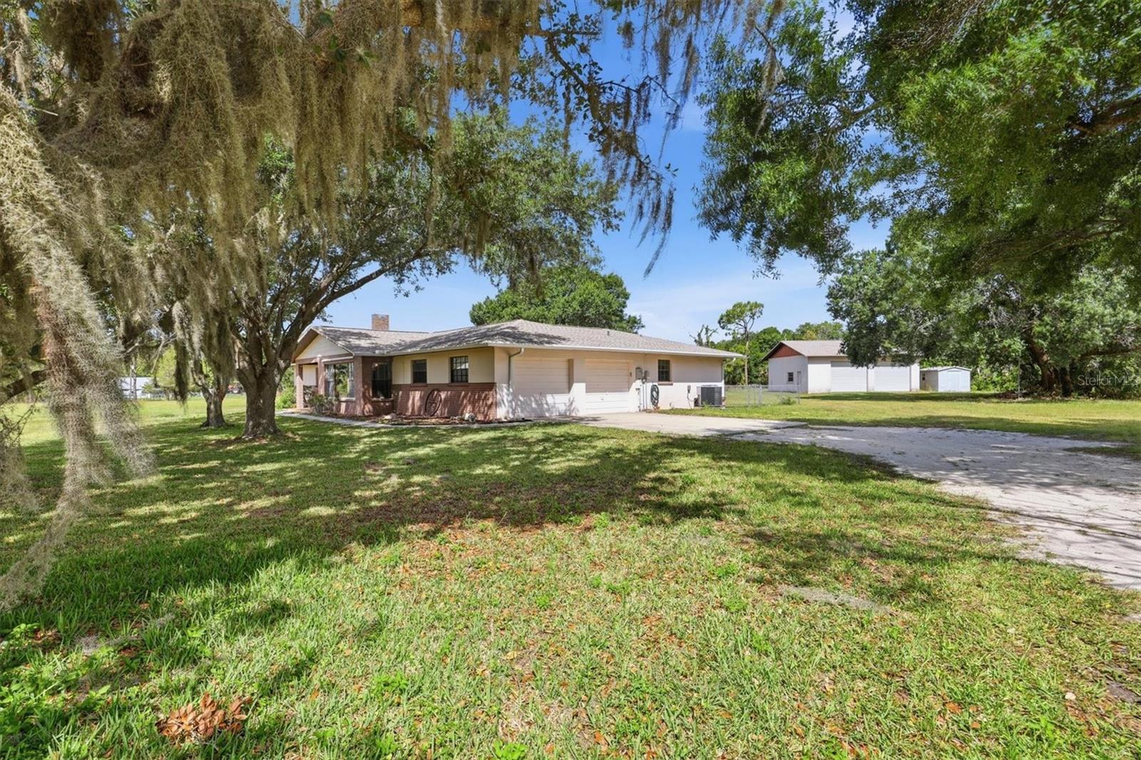 Listing Image #12
