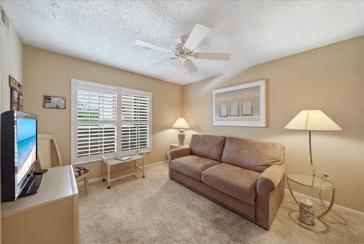 Listing Image #7