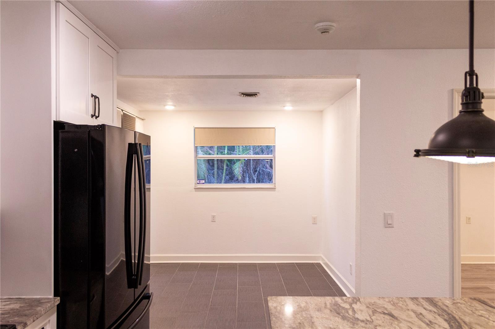 Listing Image #7