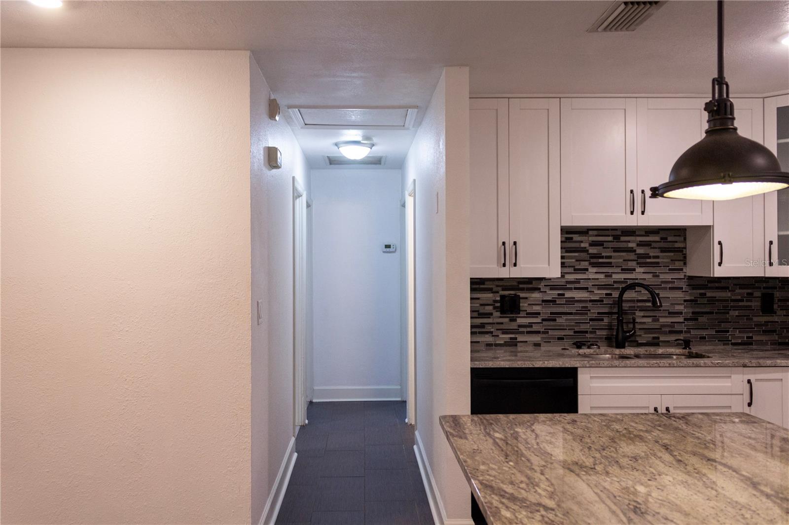Listing Image #11