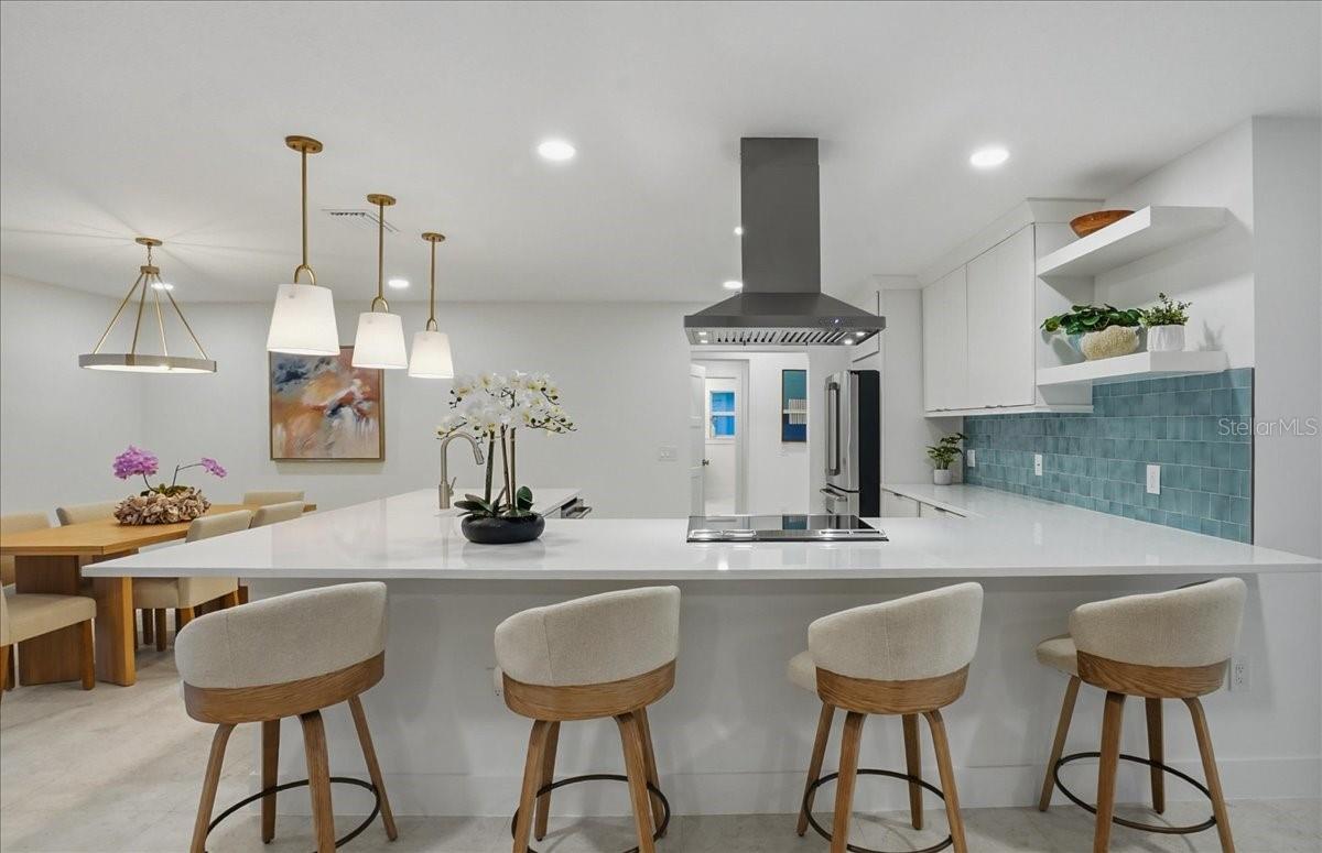Listing Image #18