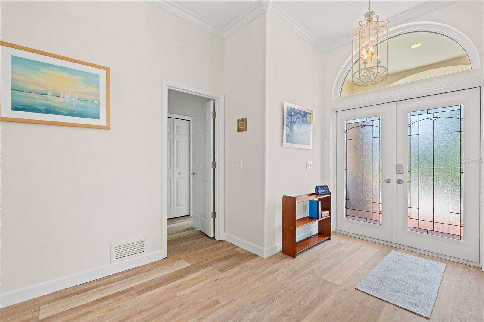 Listing Image #13