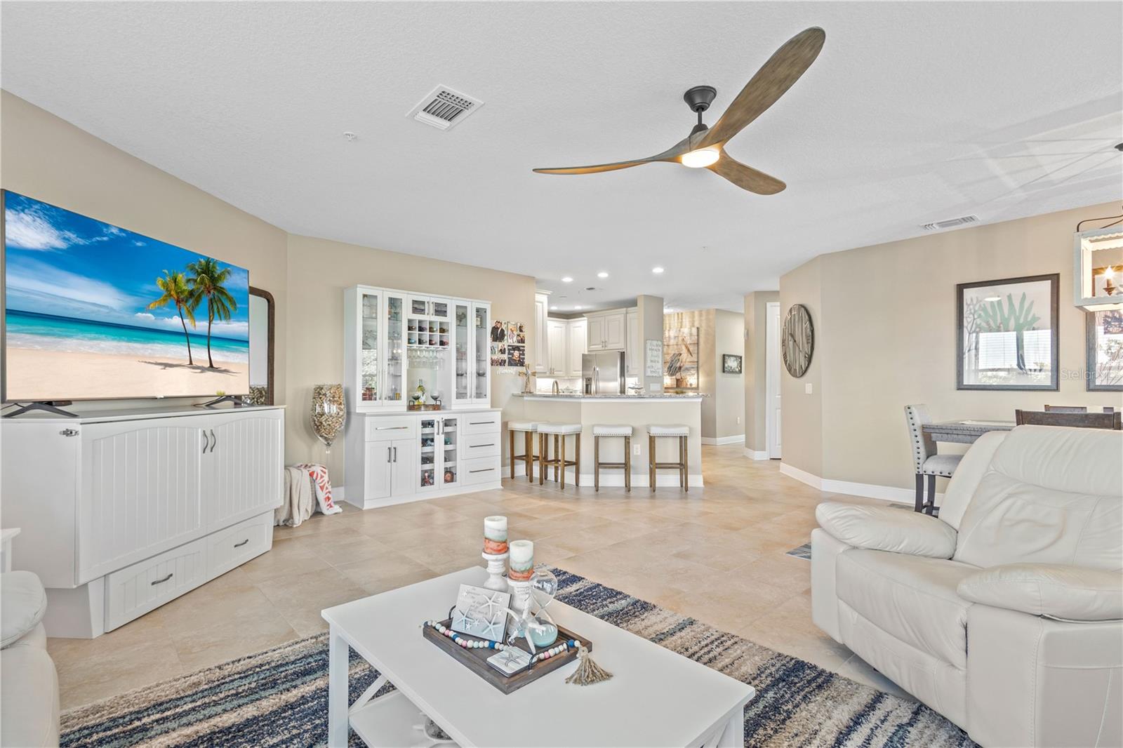 Listing Image #8