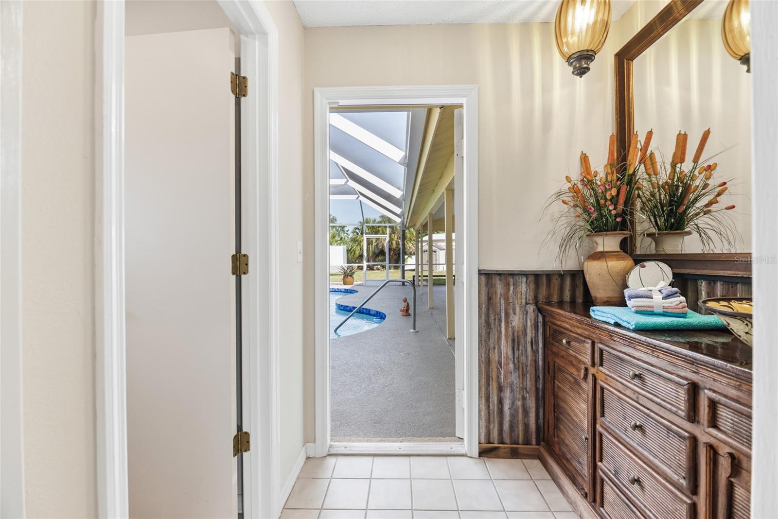 Listing Image #7