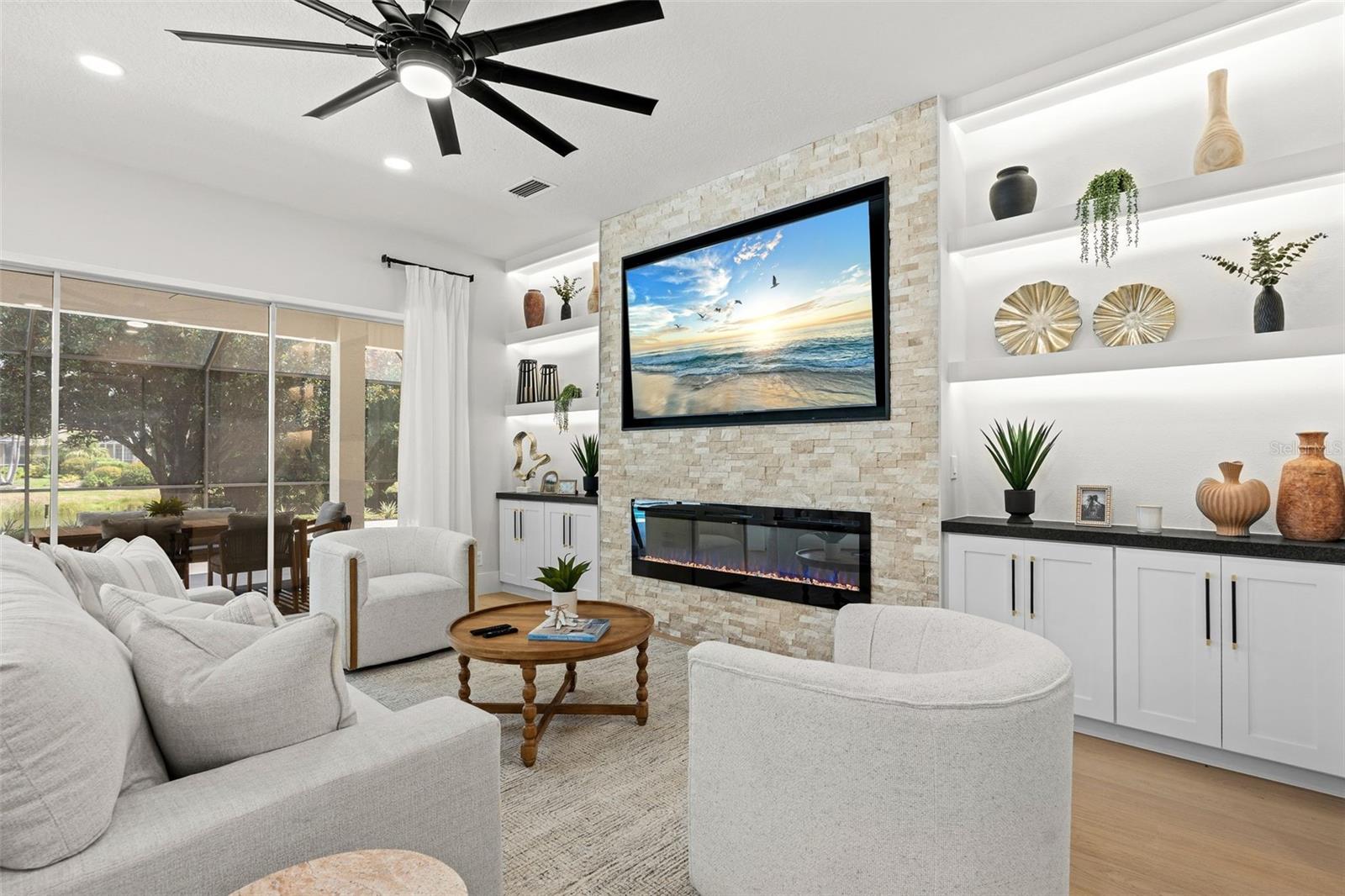 Listing Image #13