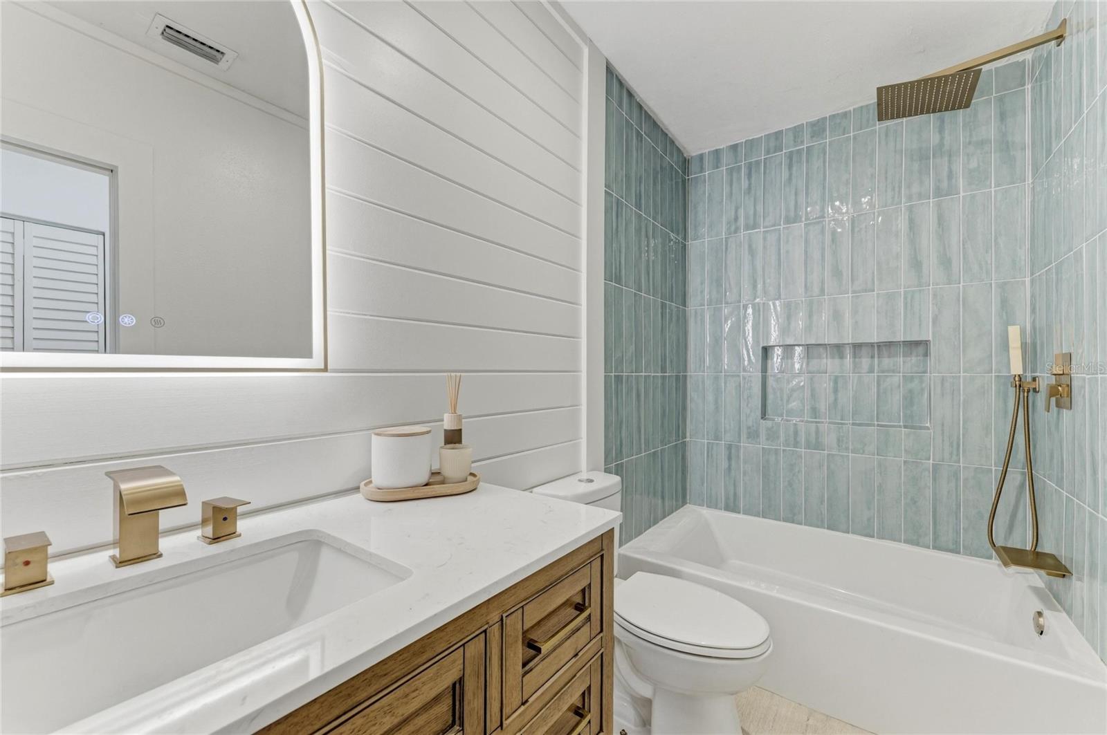 Listing Image #43