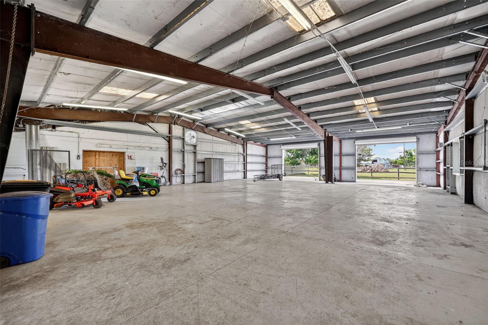 Listing Image #8